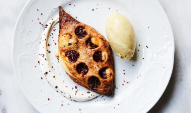 Strawberry Sumac & Sweet Cheese Pastry – Bavel